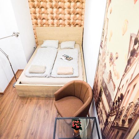 D.Five Stylish Studio At Parliament Apartamento Budapest Exterior foto